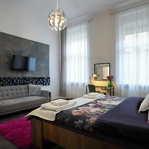 apt-decor-apartman.egerhotels.net/