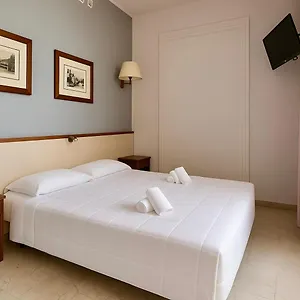 margherita-rooms.catania-hotels.net/